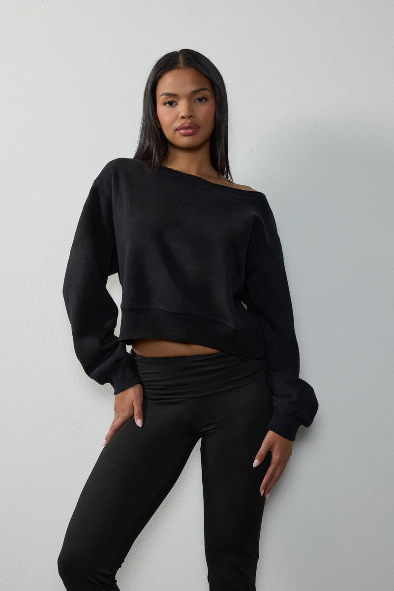 Off-The-Shoulder Cropped Fleece Pullover - Image 6