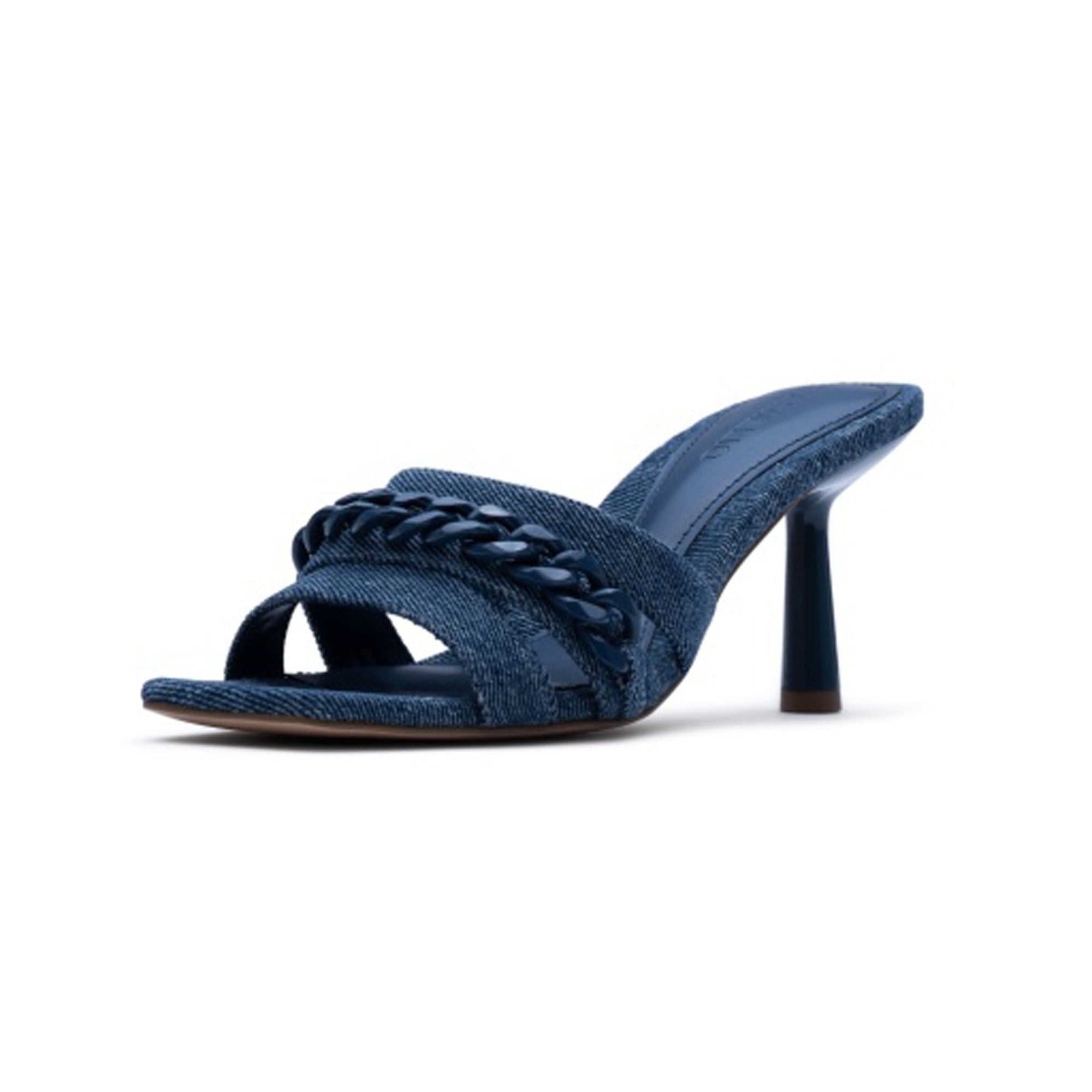 Kieryn Flat Sandal - Image 9