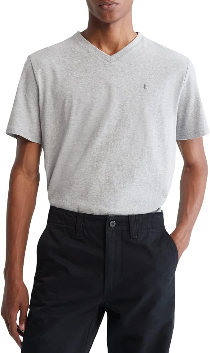 Short Sleeves Smooth Solid V-Neck Tee - Image 6