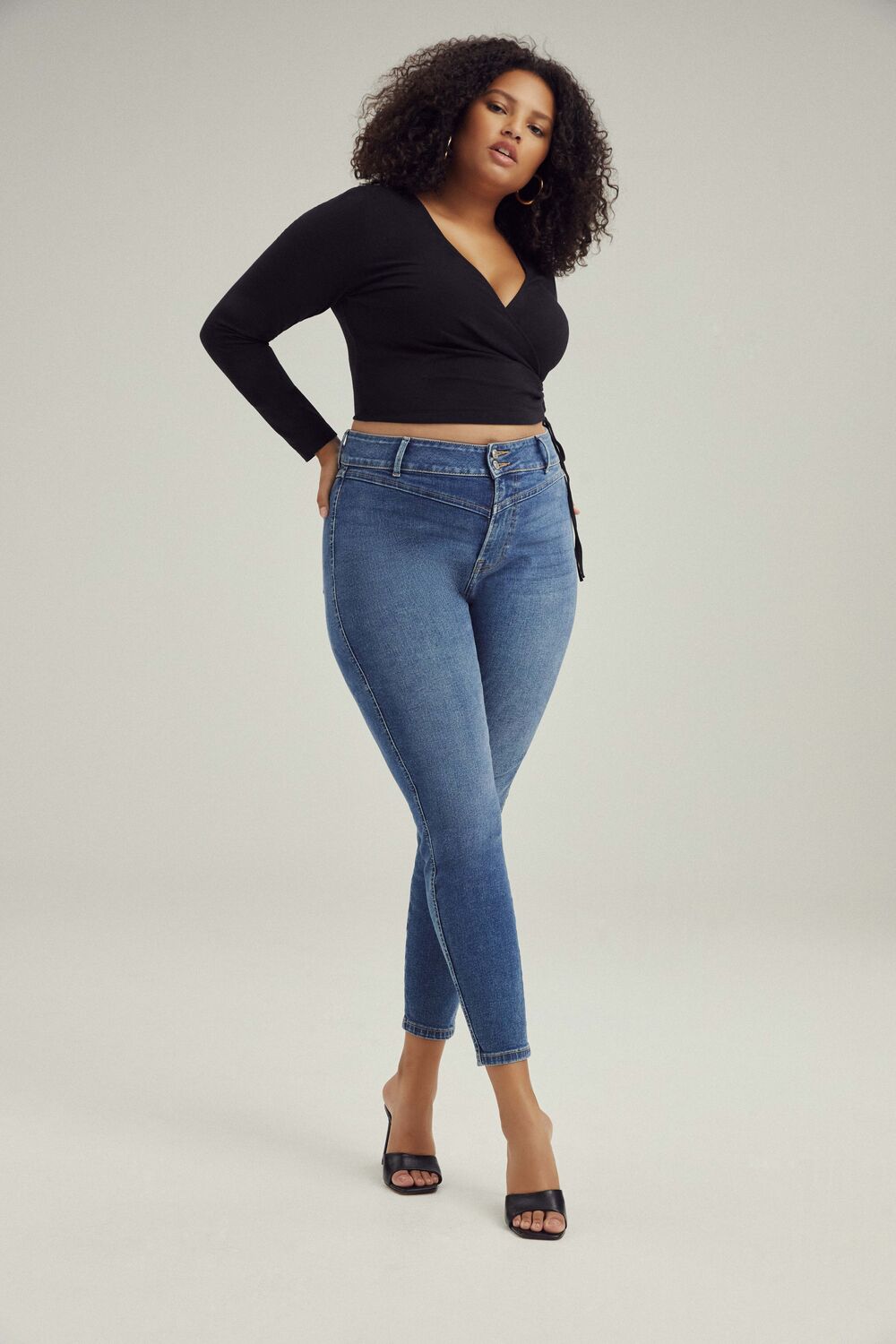 Plus Size Skinny Uplyfter Jeans