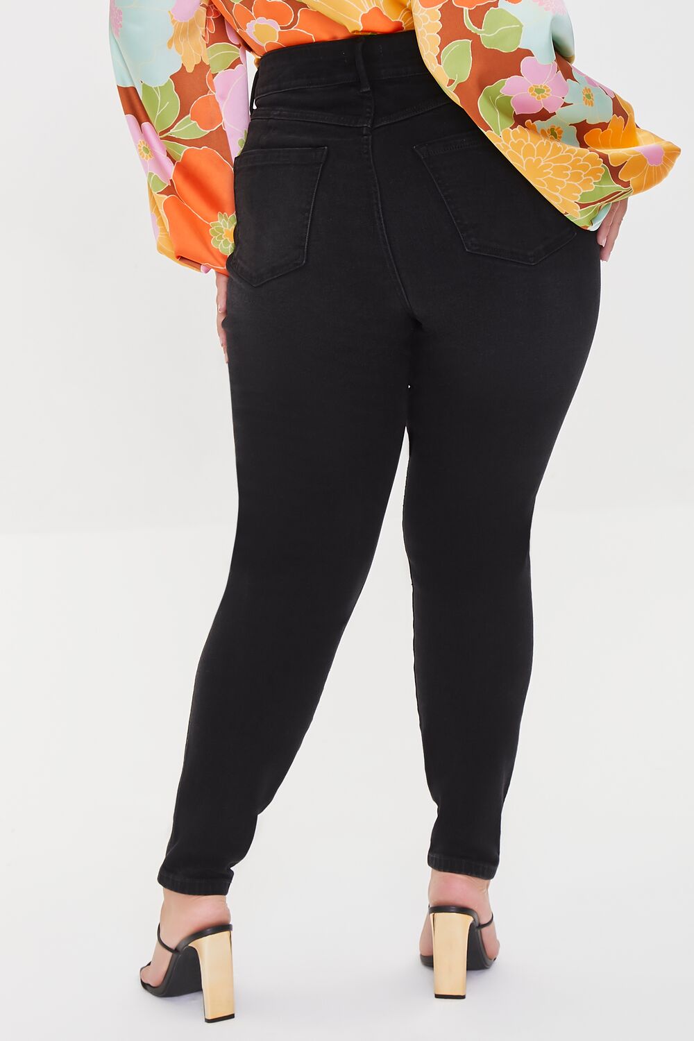 Plus Size Skinny Uplyfter Jeans - Image 10