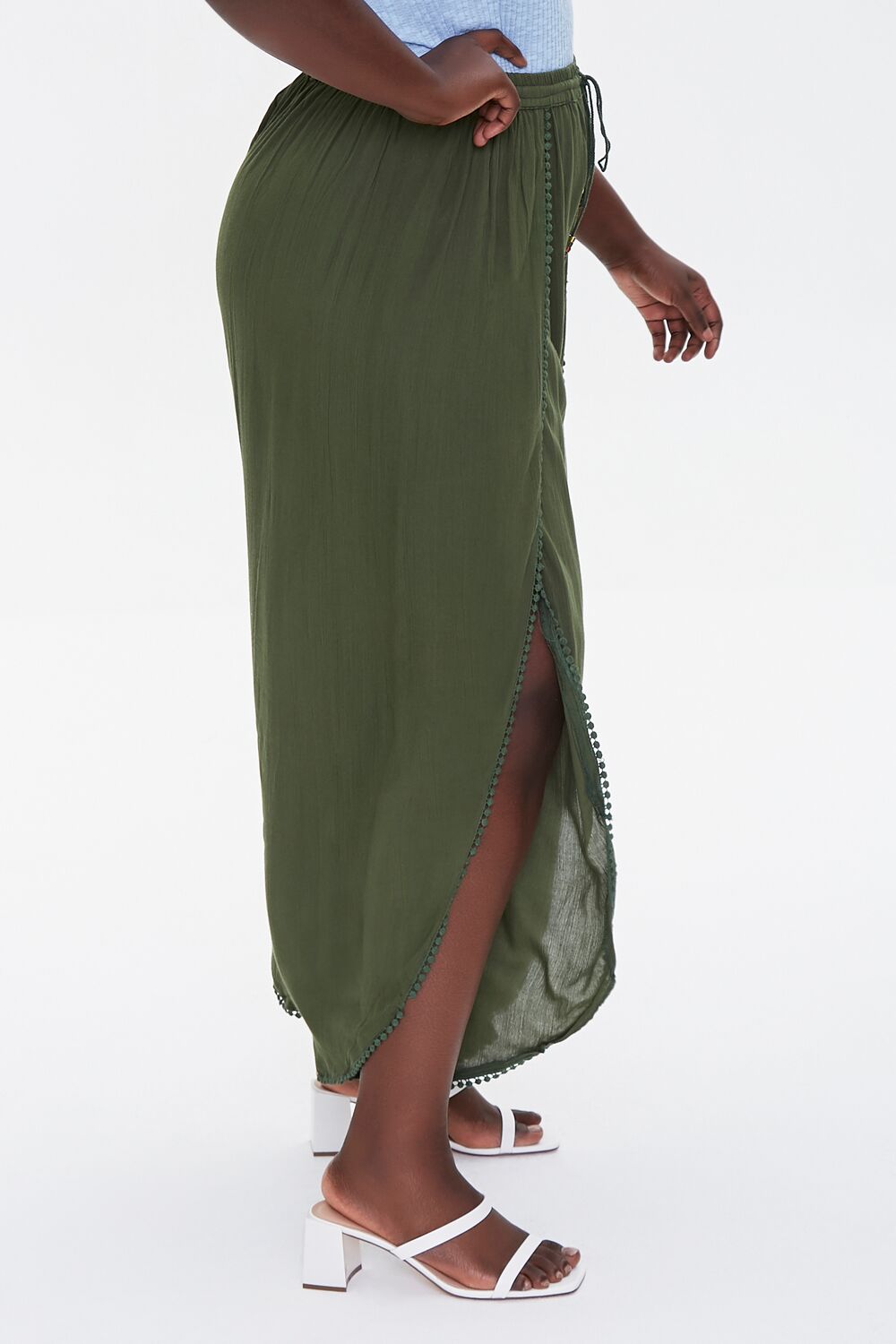 Plus Size Crochet-Trim Tassel Pants - Image 3