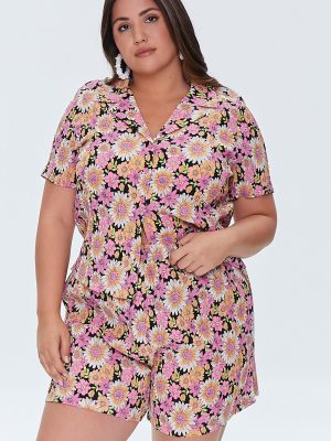 Plus Size Floral Print Shorts