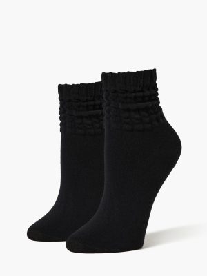 Crinkle Ribbed Knit Crew Socks