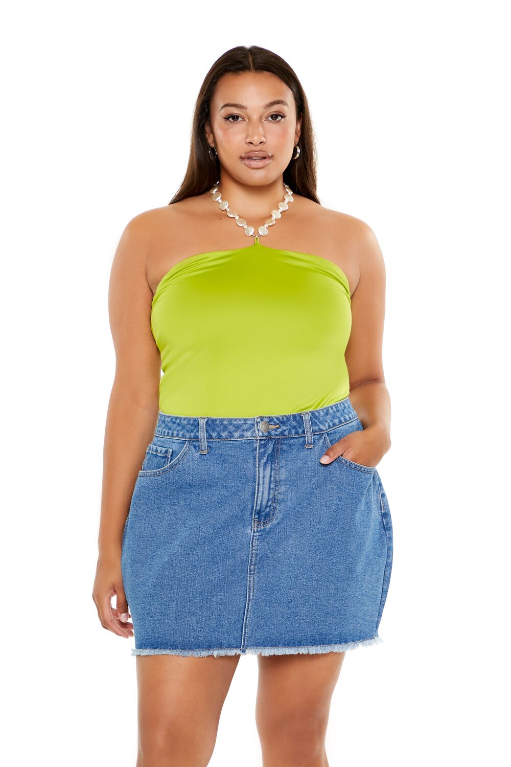 Plus Size Faux Pearl Halter Bodysuit - Image 7