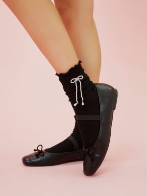 Hello Kitty Bow Crew Socks