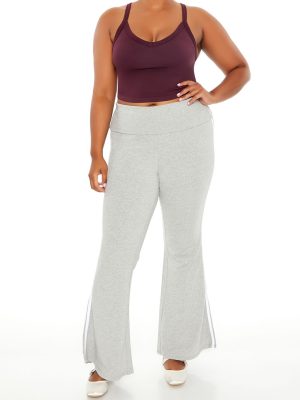 Plus Size Two-Tone Flare Leggings