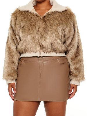 Plus Size Cropped Faux Fur Jacket