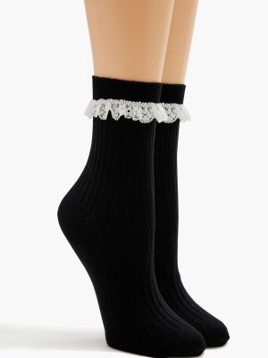 Lace-Trim Crew Socks