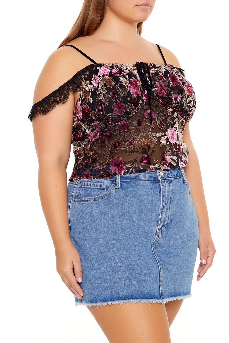 Plus Size Eyelash Lace-Trim Floral Crop Top - Image 4