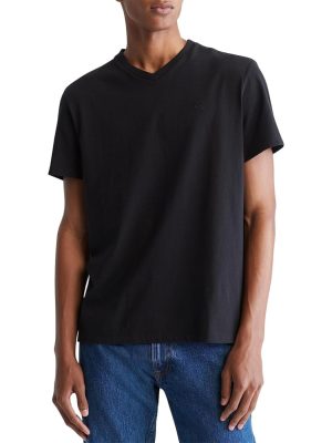 Short Sleeves Smooth Solid V-Neck Tee
